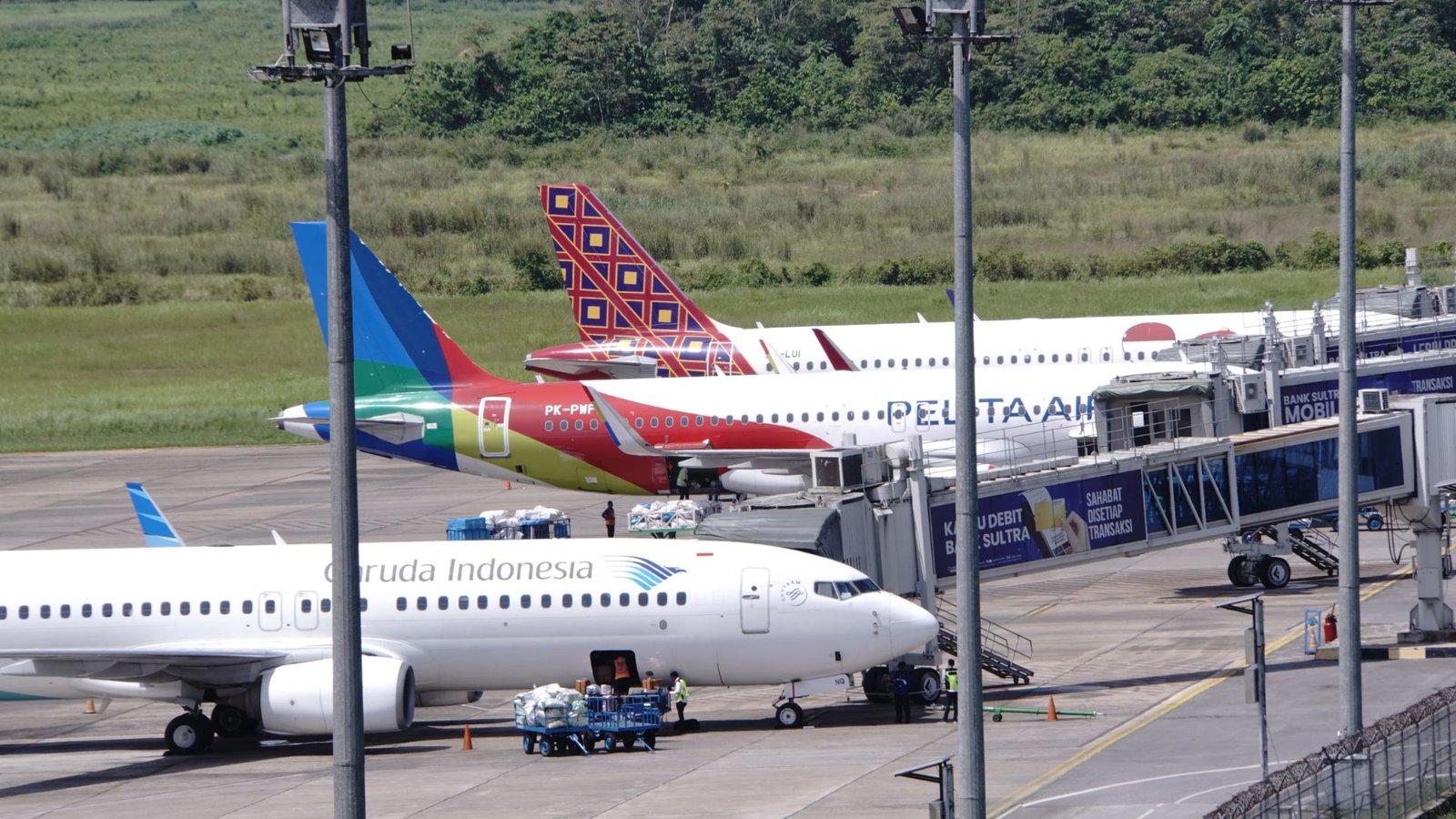 bandara-haluoleo